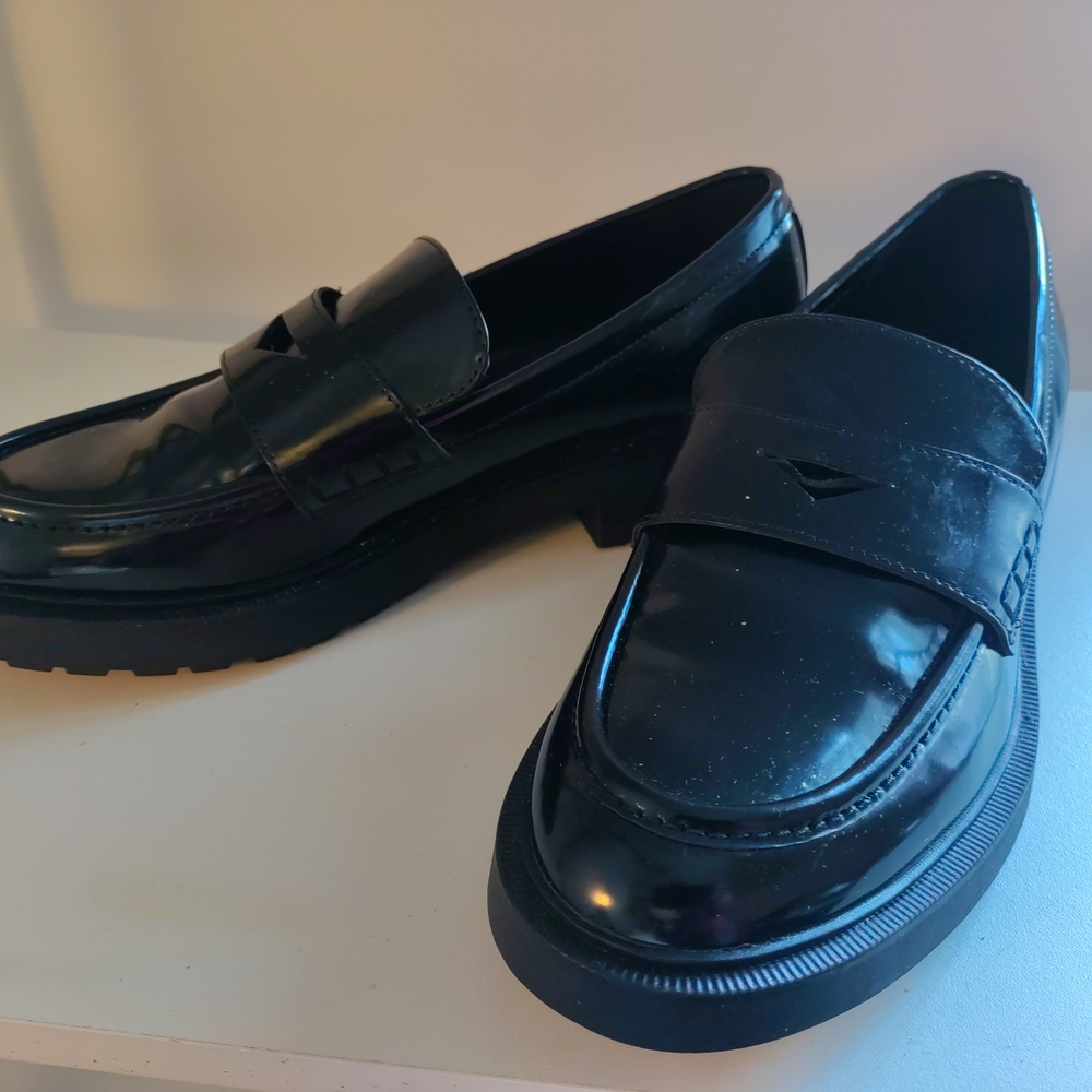 Zara Black Patent Loafers for Women